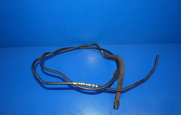 Mercedes-Benz C W205 Engine coolant pipe/hose A2058302602