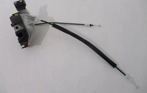Citroen C3 Aircross Rear door lock 9826676580
