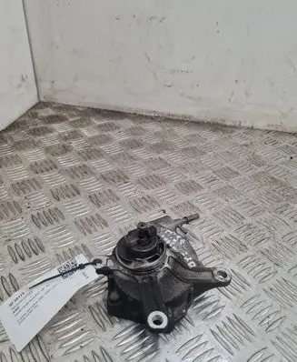 Toyota Corolla Verso E121 Vacuum pump