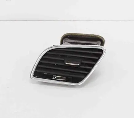 Audi Q3 8U Dashboard air vent grill cover trim 8U2820901E 8U2820901C