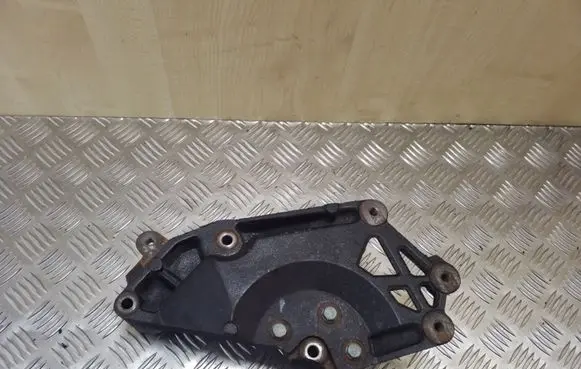 Seat Alhambra (Mk1) Engine mounting bracket 7M3199308