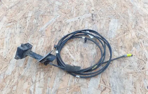 Honda FR-V Fuel cap flap release cable SJDL7D25 7D25