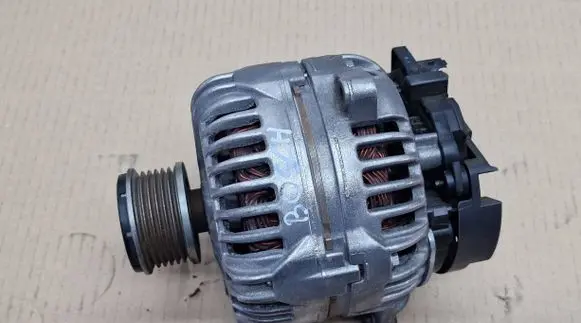 Peugeot Partner Generator/alternator 9810525380