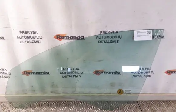Volvo V50 Front door window glass four-door