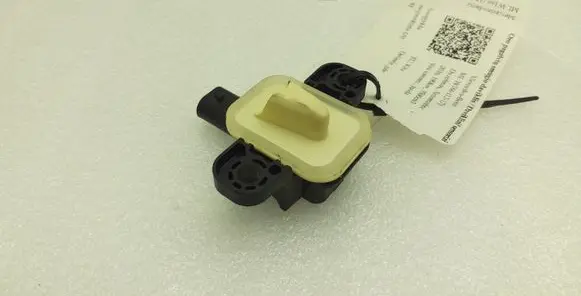 Mercedes-Benz ML W166 Airbag deployment crash/impact sensor A1668210351