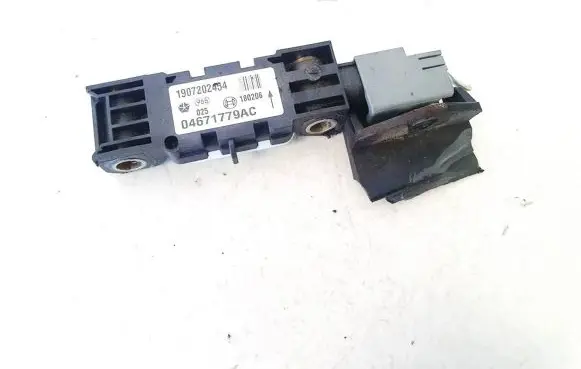 Chrysler Grand Voyager IV Airbag deployment crash/impact sensor 19072024554 04671779ac