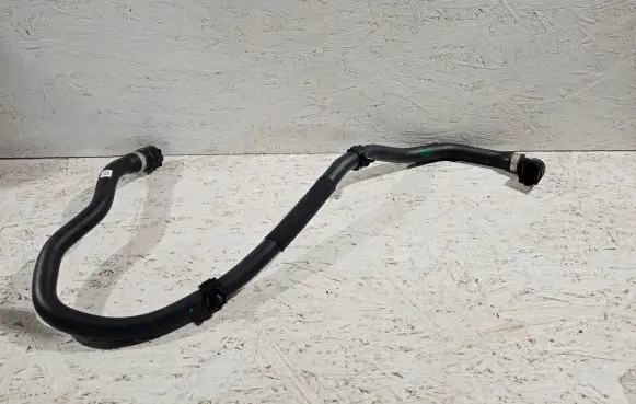 BMW X5 G05 Engine coolant pipe/hose 223229