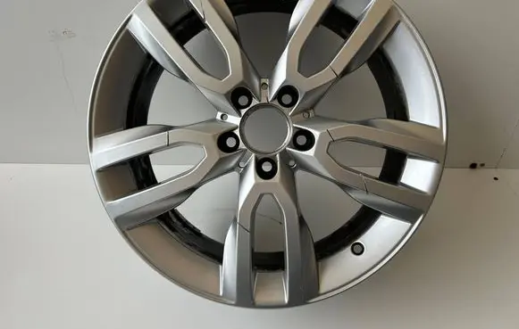 Mercedes-Benz GLA W156 X156 R18 alloy rim 1564010200