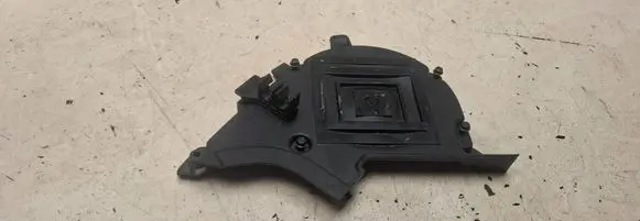 Ford Focus Timing belt guard (cover) 9651560180