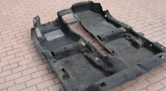 Citroen C4 Cactus Interior carpet brak