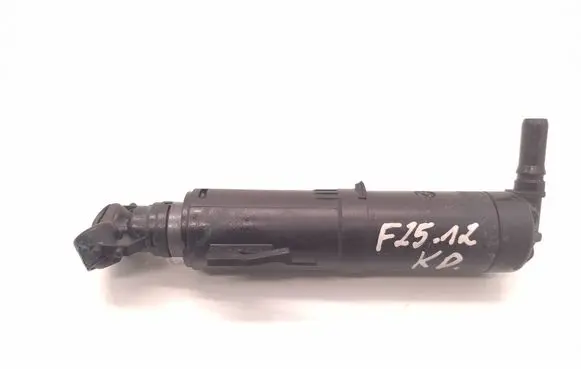 BMW X3 F25 Headlight washer spray nozzle 7251640