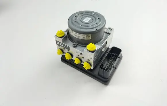 BMW 3 F30 F35 F31 ABS Pump 6858953 10022003194 6861376