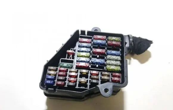 Audi A3 S3 8L Fuse box set 2425449