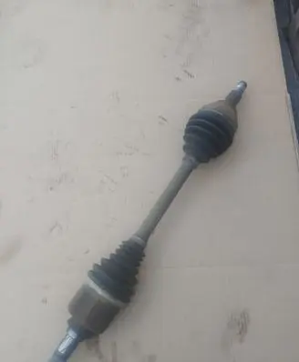 Renault Trafic III (X82) Front driveshaft 391018696R