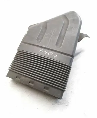 Audi A4 S4 B7 8E 8H Air intake duct part 8E0129617