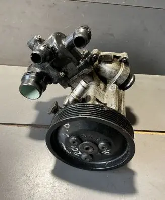BMW 3 E90 E91 Power steering pump 7551570