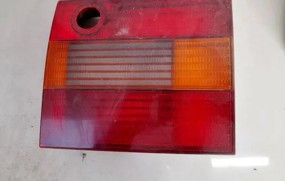 Volkswagen PASSAT B4 Tailgate rear/tail lights 3a5945108