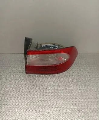 Renault Laguna II Rear/tail lights 8200002474