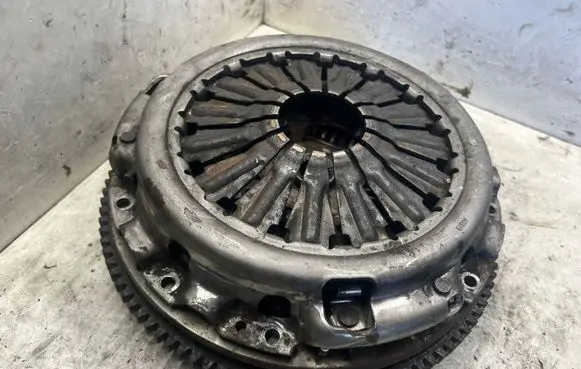 Nissan Pathfinder R51 Clutch set kit NSC652