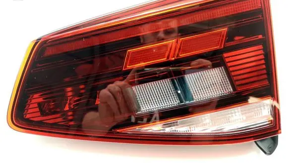 Volkswagen PASSAT B8 Rear/tail lights 3G9945094L