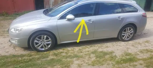 Peugeot 508 Front door window glass four-door AS2