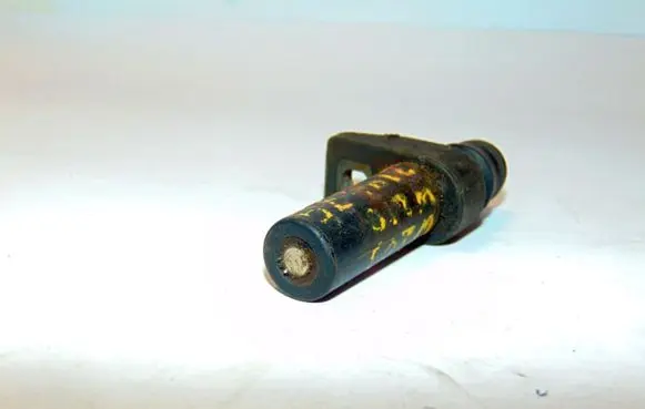 Mercedes-Benz A W168 Crankshaft position sensor 0031537428 A0031537428 0031537228