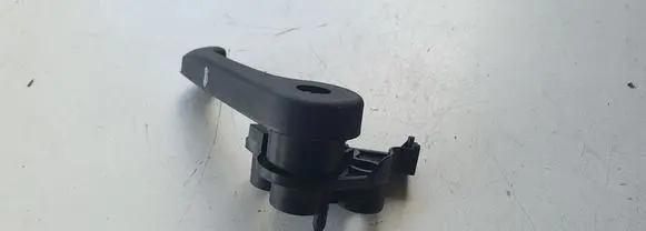 Hyundai ix35 Engine bonnet (hood) release handle