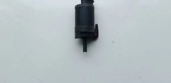 Renault Clio II Windscreen/windshield washer pump 7700802336