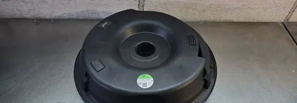 Audi A3 S3 8V Subwoofer speaker 8V0035382C