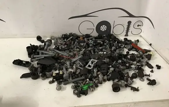 Volkswagen Arteon Shooting Brake Nuts/bolts 