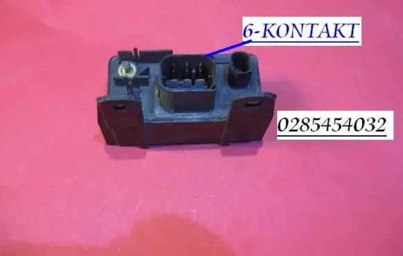 Mercedes-Benz C W202 Glow plug pre-heat relay 0285454032