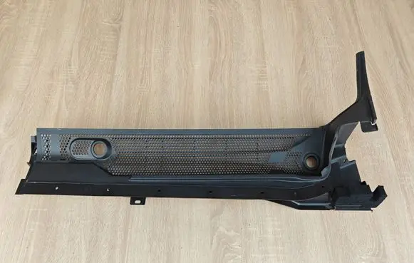 Volkswagen Amarok II Wiper trim N1XBE0223BG