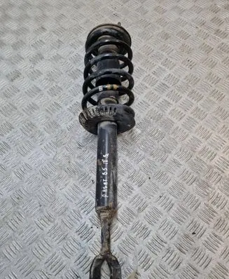 Volkswagen PASSAT B5.5 Front shock absorber with coil spring 3B0413031