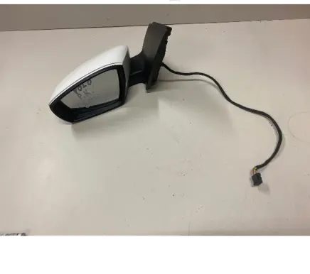 Front door electric wing mirror