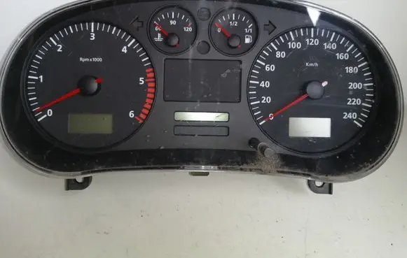 Seat Toledo II (1M) Speedometer (instrument cluster) 110080013 3105990240 1M0920820E