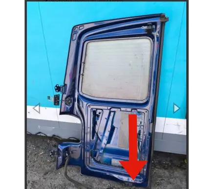 Loading door lock