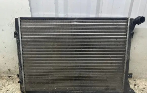 Seat Alhambra (Mk1) Coolant radiator