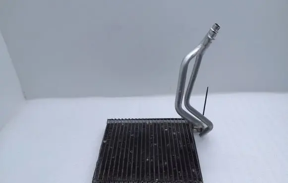 Alfa Romeo Giulietta Air conditioning (A/C) radiator (interior) 247132104