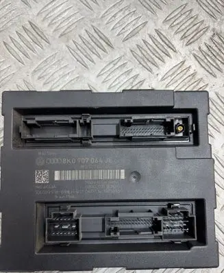 Audi A4 S4 B8 8K Central body control module 8K0907064JE