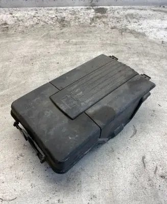 Volkswagen Golf Plus Battery box tray cover/lid 1k0915443a