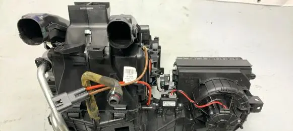 Opel Zafira C Interior heater climate box assembly 39108362
