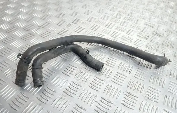 Volkswagen Golf IV Engine coolant pipe/hose