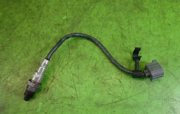 Infiniti Q30 Lambda probe sensor A0075426318