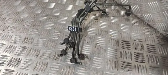 Volvo S70 V70 V70 XC Fuel injector supply line/pipe 