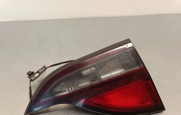 Opel Zafira C Tailgate rear/tail lights 13288832 428448700 21460101