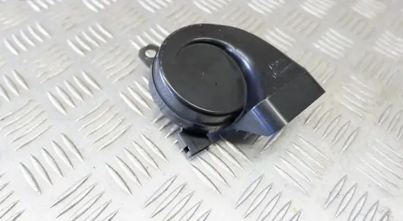 Lexus CT 200H Horn signal 8652075010