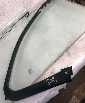 BMW X4 G02 Front door glass trim molding 7432141
