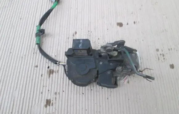 Honda Accord Rear door lock
