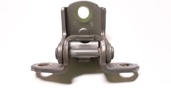 Nissan X-Trail T30 Rear door upper hinge
