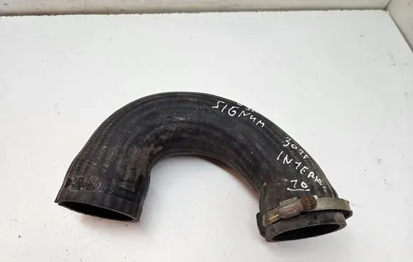 Intercooler hose/pipe